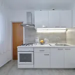 Eda *