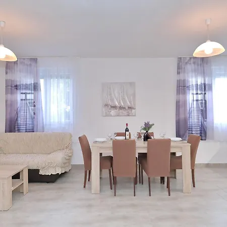 Eda Holiday home Vrsi