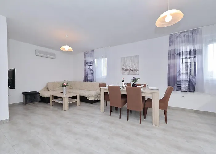 Casa de Férias Eda Vrsi